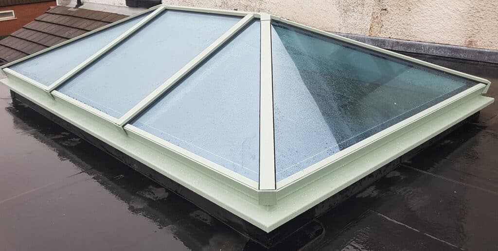 SMART Atrium Roof Chartwel Green